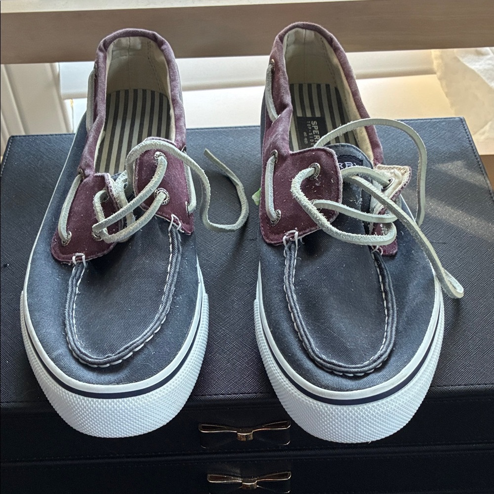 Sperry Two-Tone Canvas Boat Shoes in Charcoal and Plum size Men’s  11 excellent